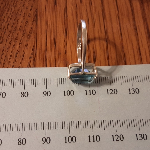 VINTAGE 925 SOLID STERLING, GENUINE 6CT. EMERALD CUT BLUE TOPAZ RING, SIZE 8 - Picture 14 of 17